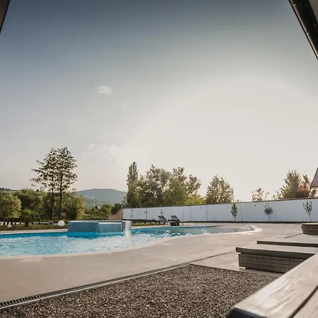 Grand Bosnae Villa *