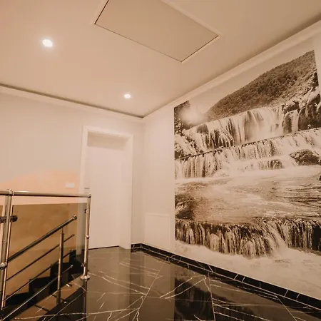 Grand Bosnae Villa Bihać